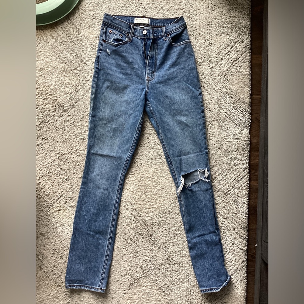 Abercrombie & Fitch Straight Leg/Skinny Jean